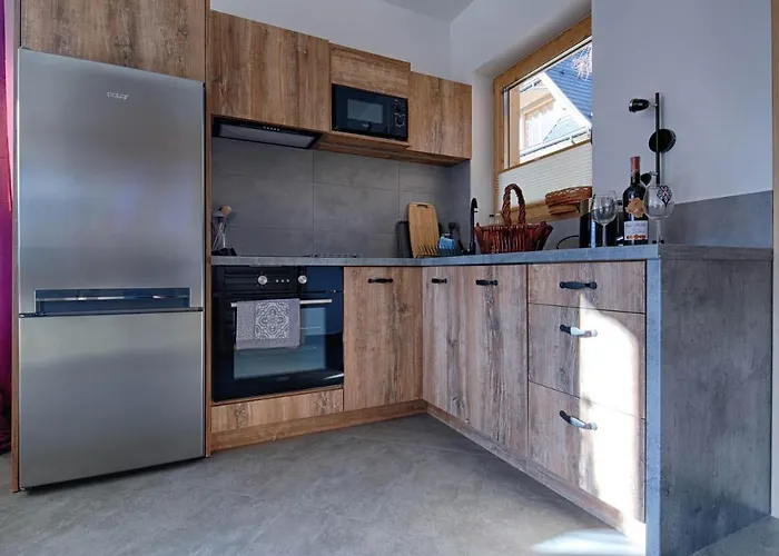 Na Skałach Centrum *